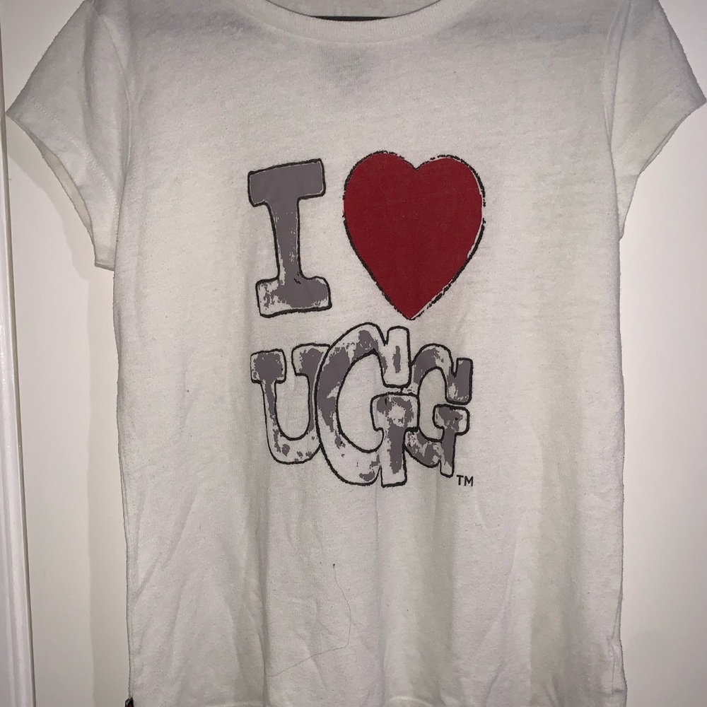 i ❤️ ugg tshirt